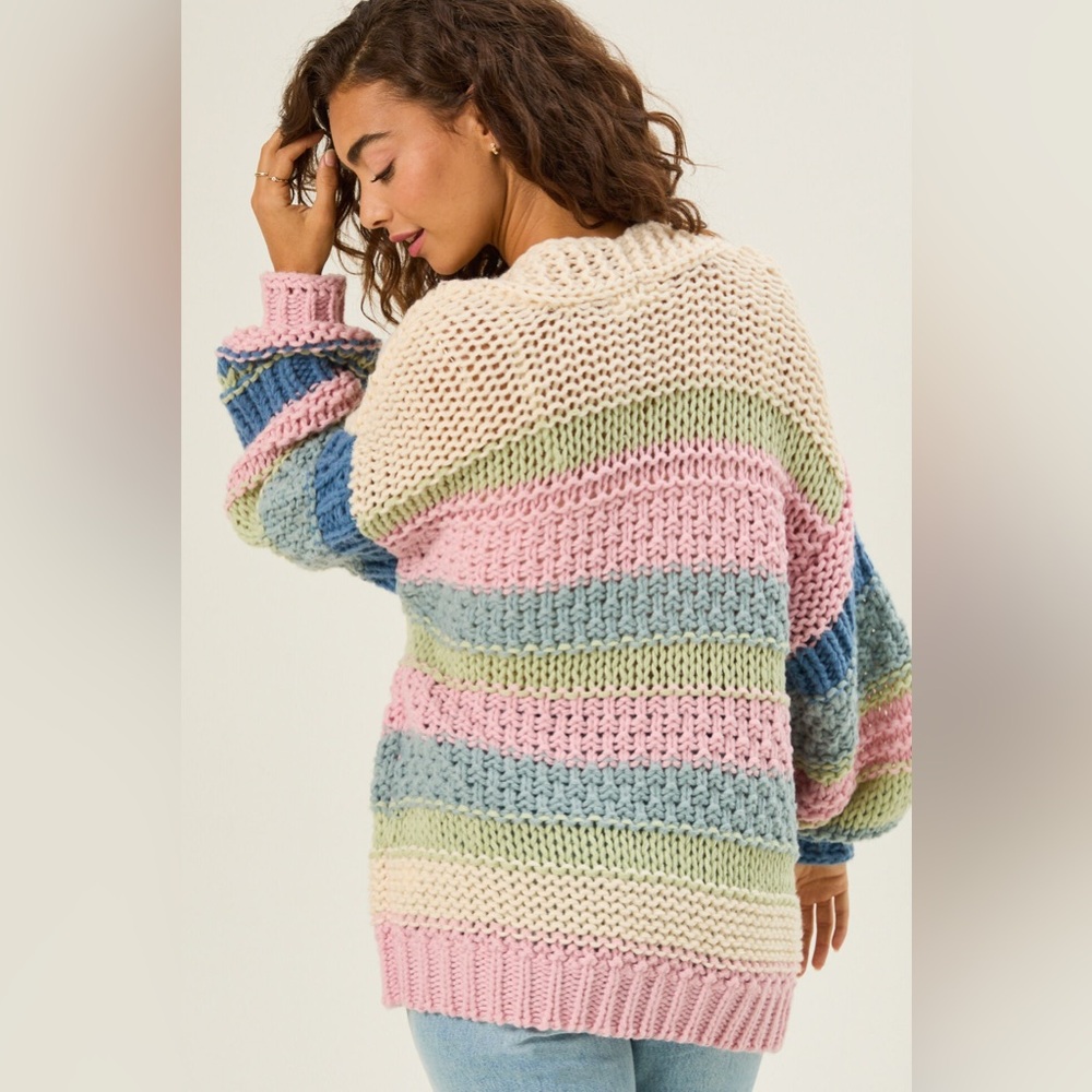 Stripped chunky oversized sweater - Picture 4 of 8